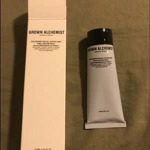**SOLD**Grown Alchemist Polishing Facial Exfoliant